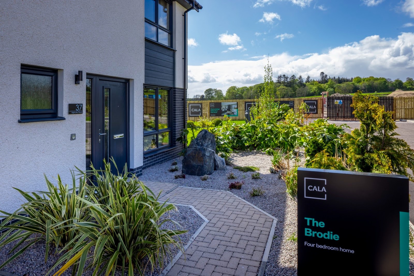 Cala Homes | Pinefield Glass